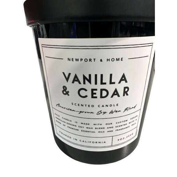 Leoben Company Vanilla Cedar Candle 9 Oz 1-Wick Black Jar Soy Wax Blend Vegan - Picture 2 of 6